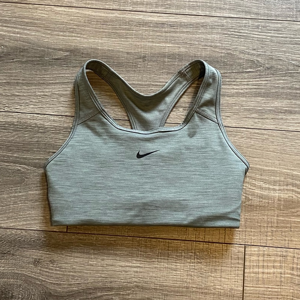 nike sports bra